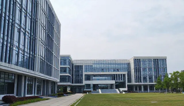 项目咨询中财税处理的两种做法对比与实际取舍
